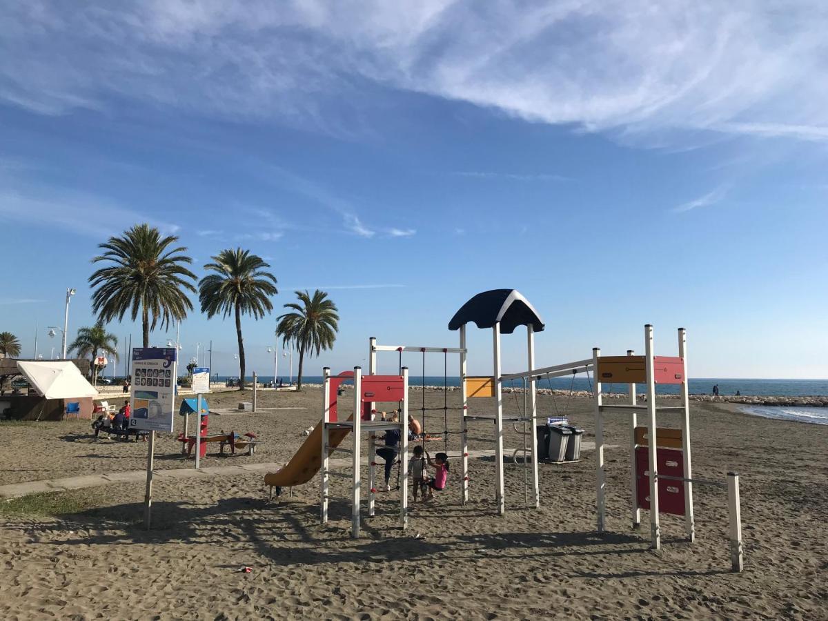 Malaga Beach House, 2 City Bikes, 2 Children'S Bikes, Wifi, Big Terrace, Bbq, Family, Childfriendly Extérieur photo