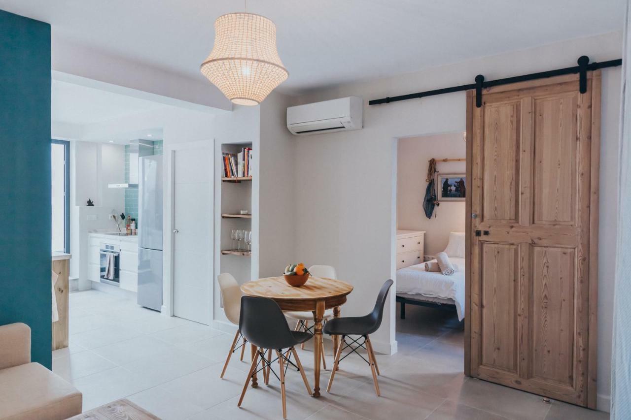 Malaga Beach House, 2 City Bikes, 2 Children'S Bikes, Wifi, Big Terrace, Bbq, Family, Childfriendly Extérieur photo